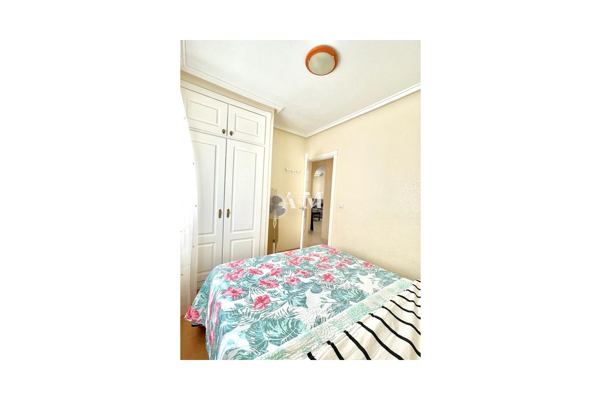 Location à long terme - Maison de ville - Torrevieja - Nueva Torrevieja - Aguas Nuevas