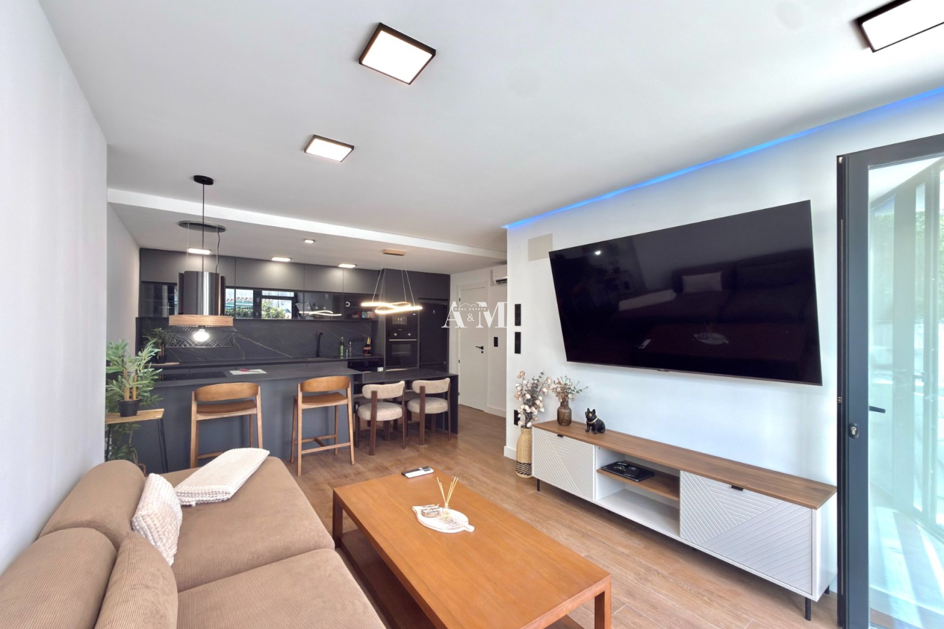 Location à long terme - Maison de ville - Torrevieja - Nueva Torrevieja 