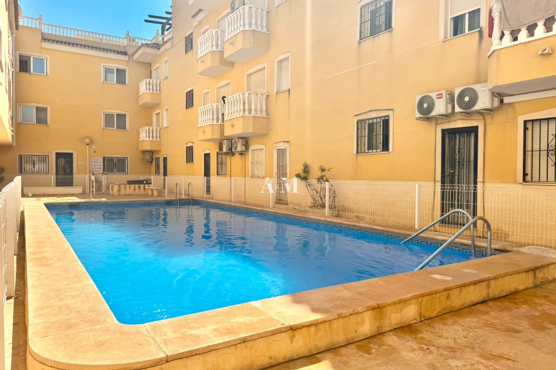 Long Term Rental - Apartment / flat - Formentera del Segura