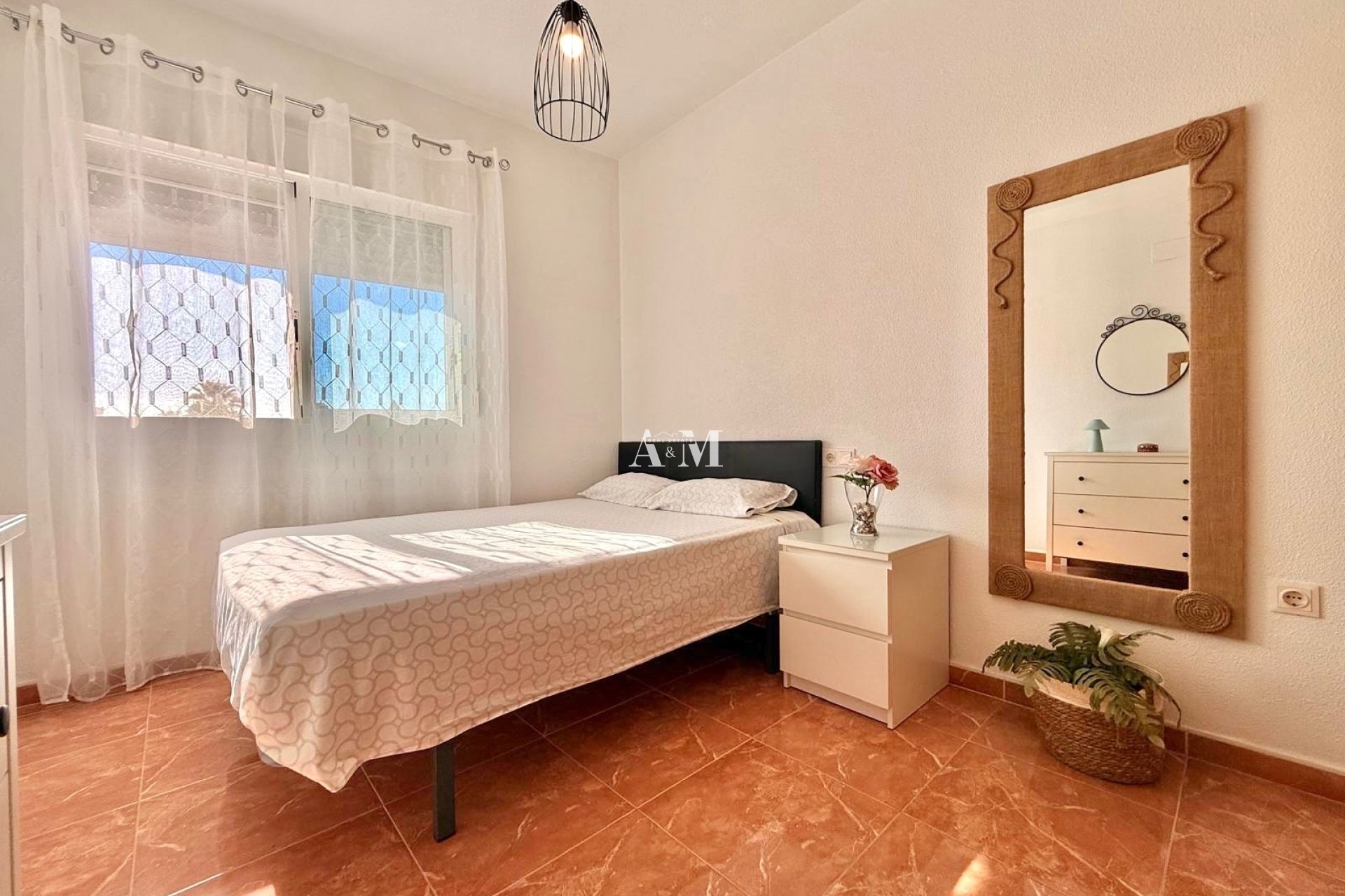 Long Term Rental - Apartment / flat - Rafal