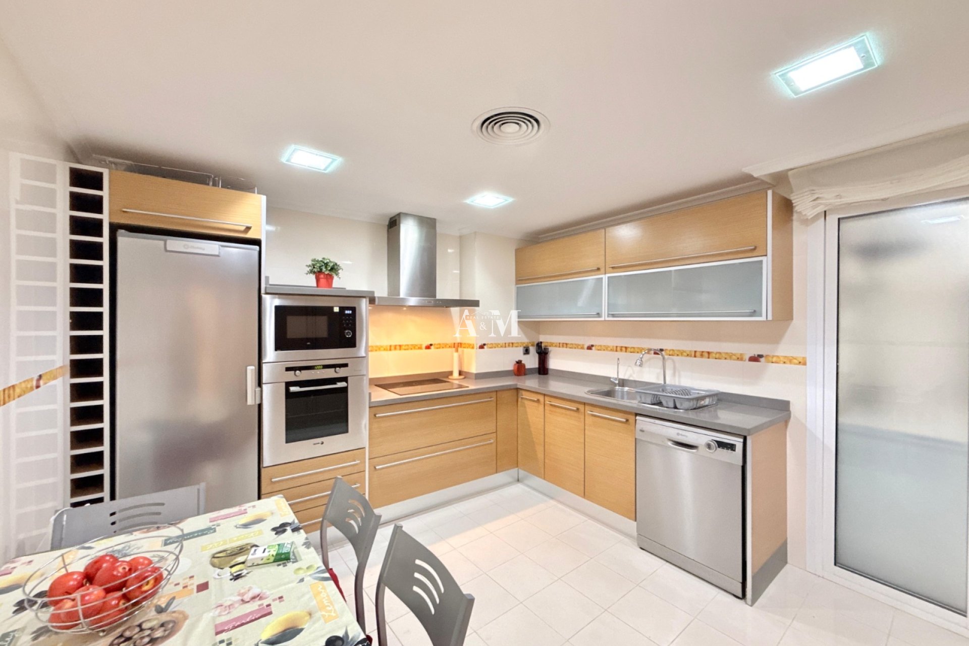 Long Term Rental - Apartment / flat - Torrevieja - Centro