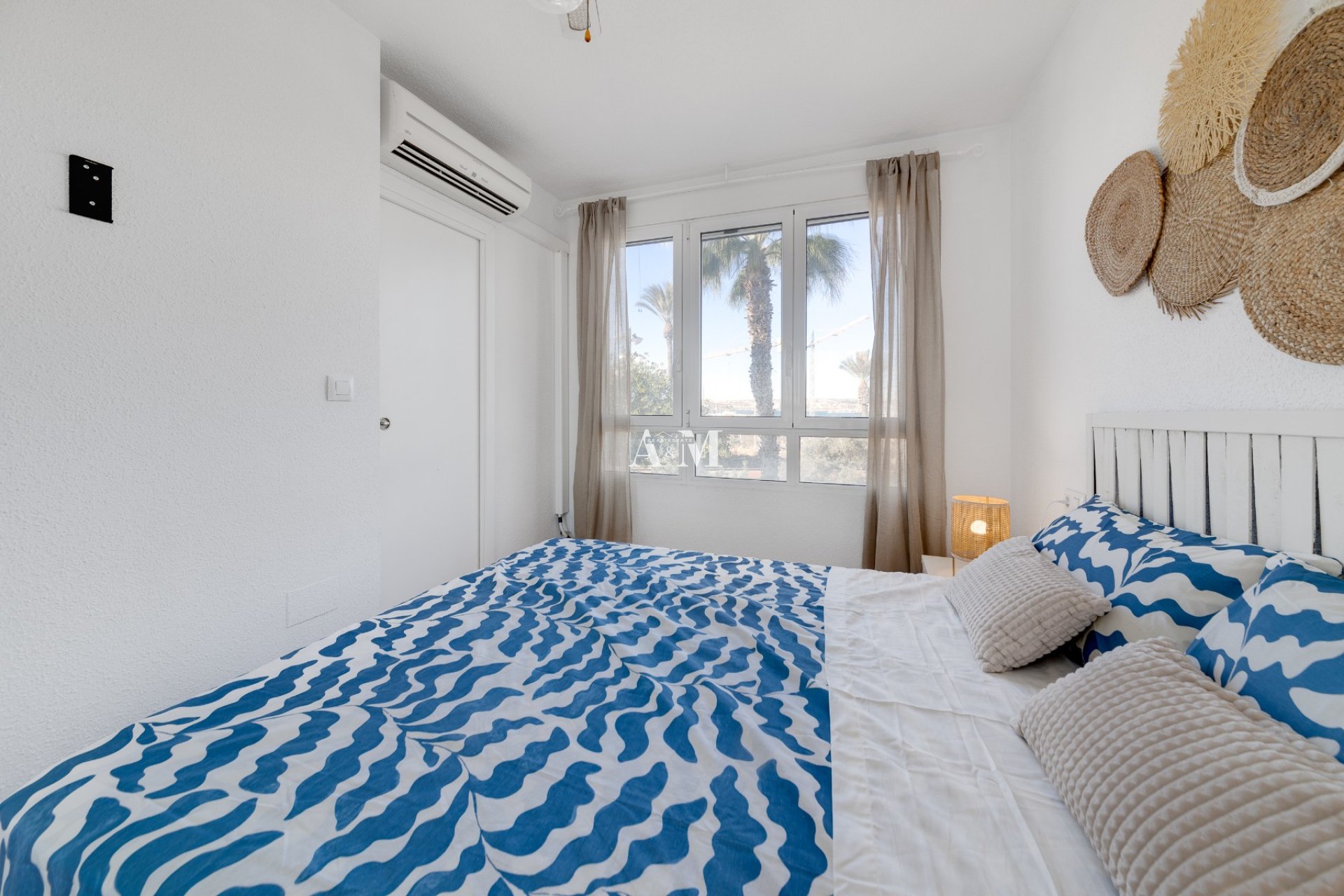 Long Term Rental - Apartment / flat - Torrevieja - Centro