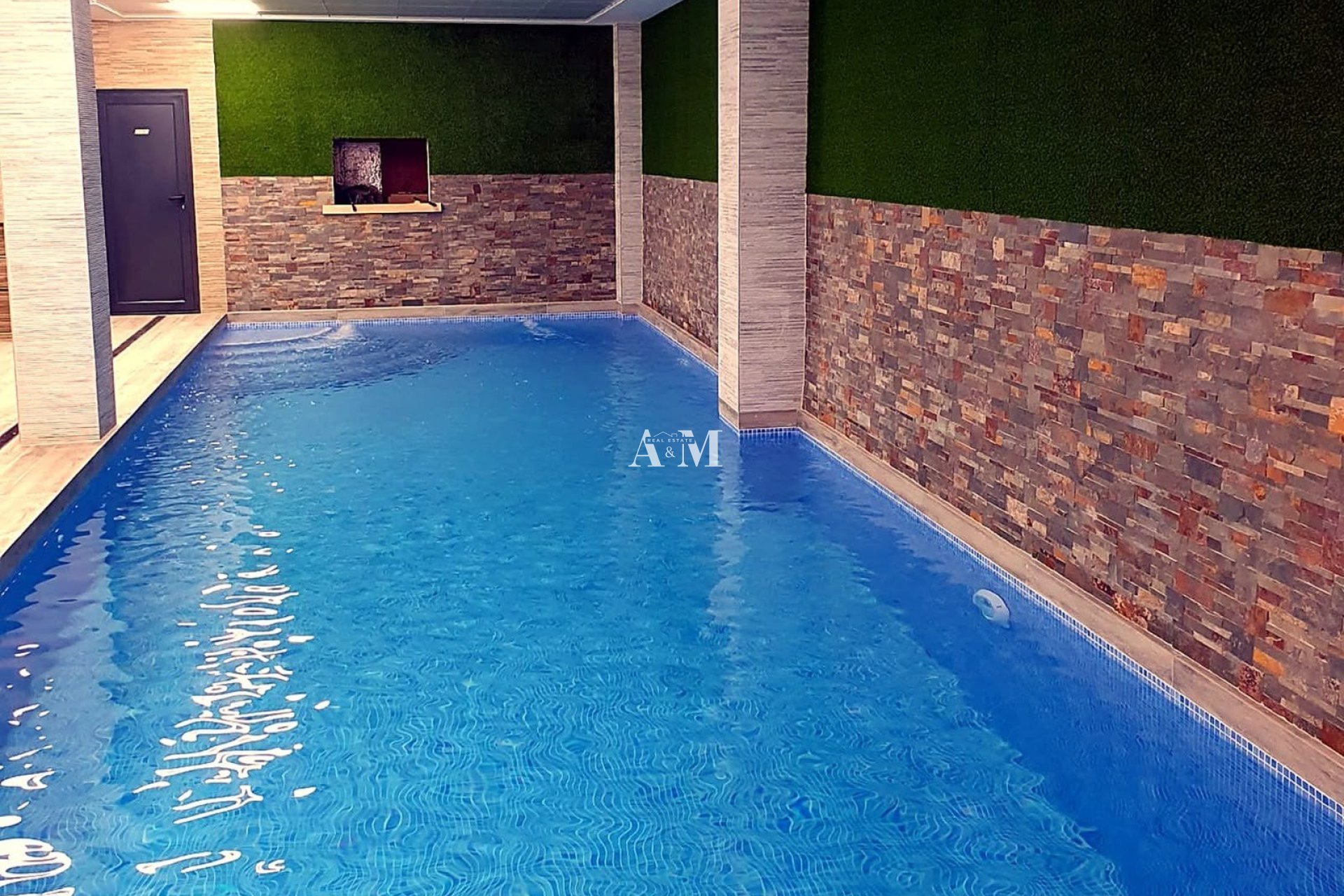 Long Term Rental - Apartment / flat - Torrevieja - Centro
