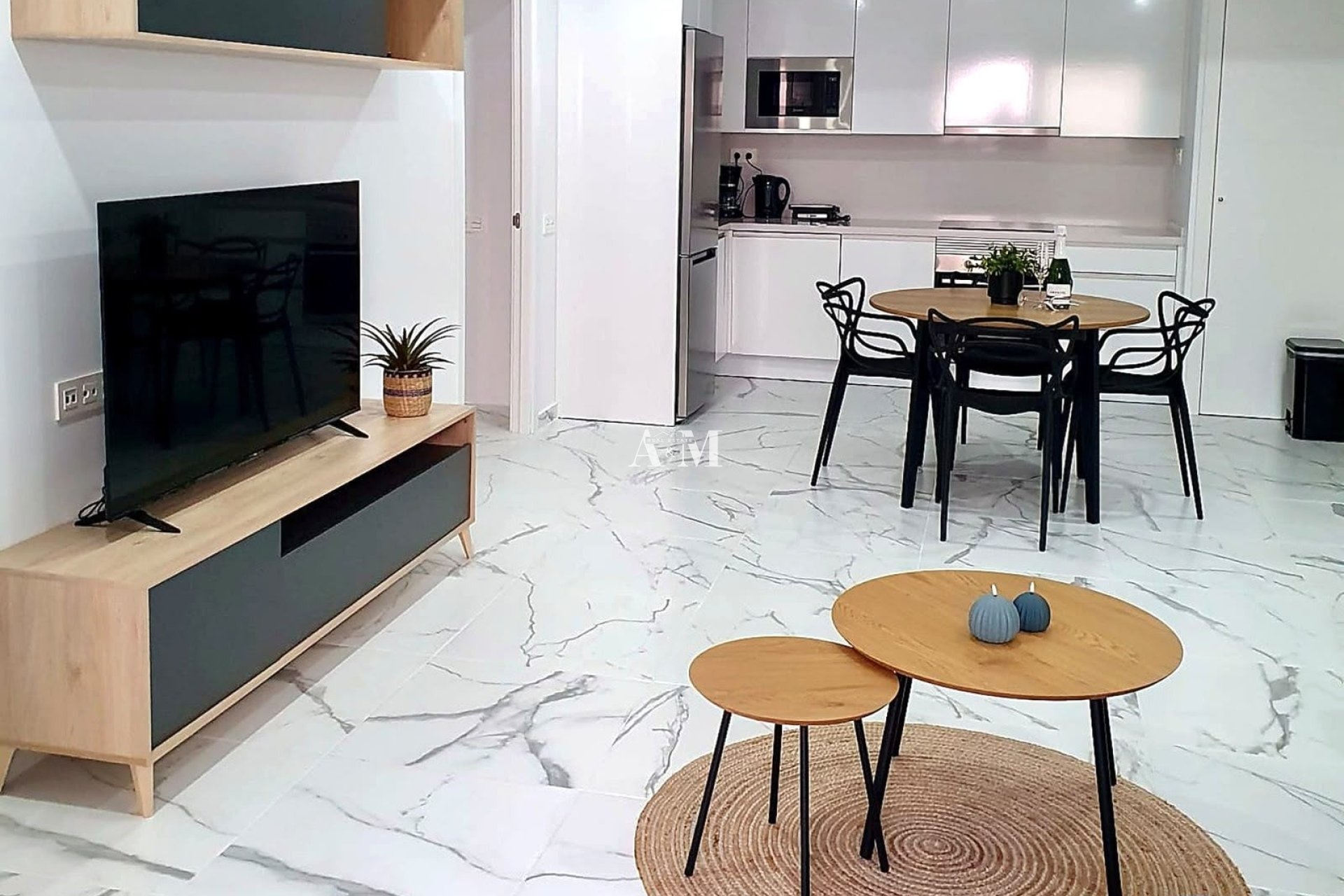 Long Term Rental - Apartment / flat - Torrevieja - Centro