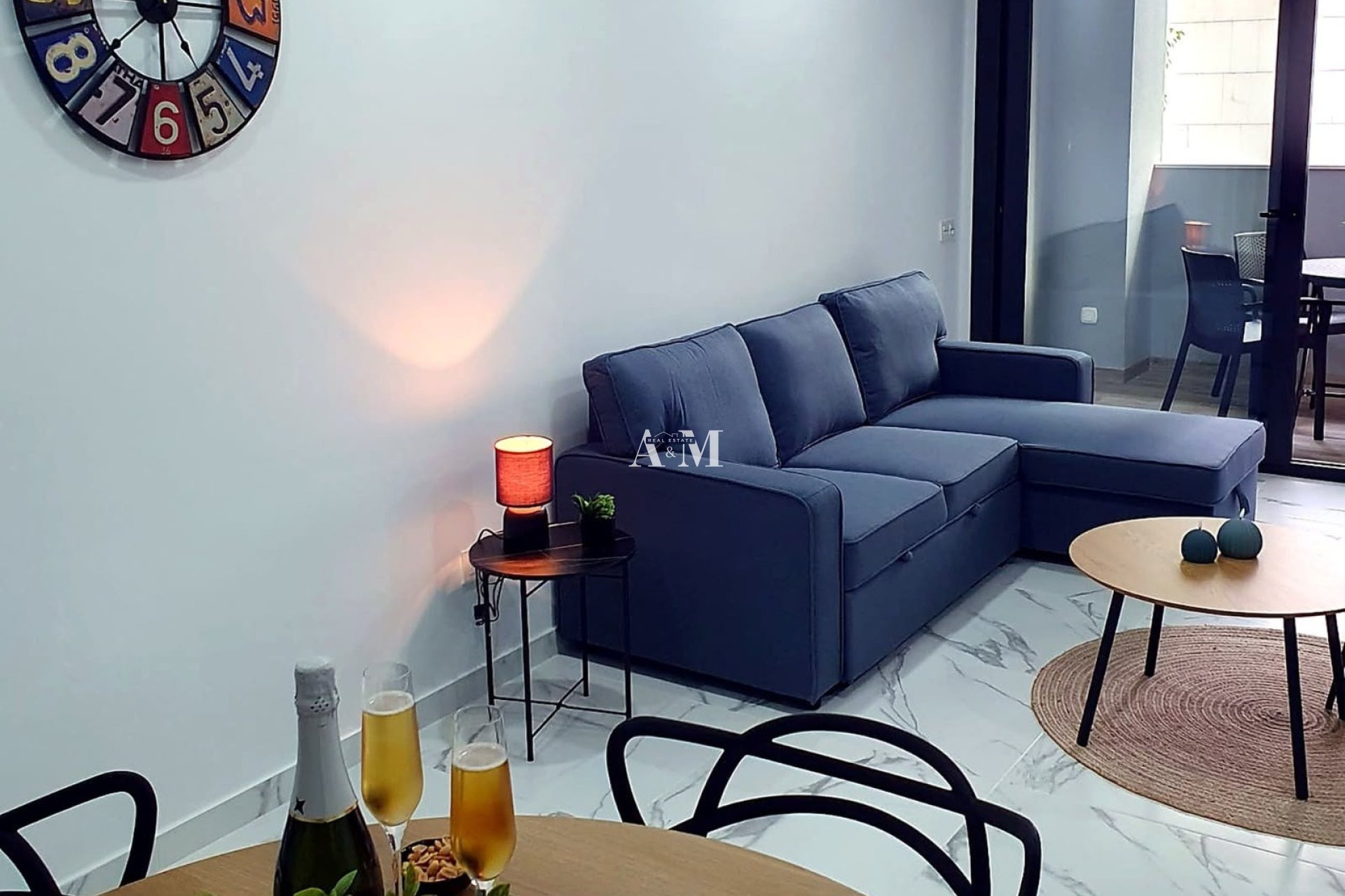 Long Term Rental - Apartment / flat - Torrevieja - Centro