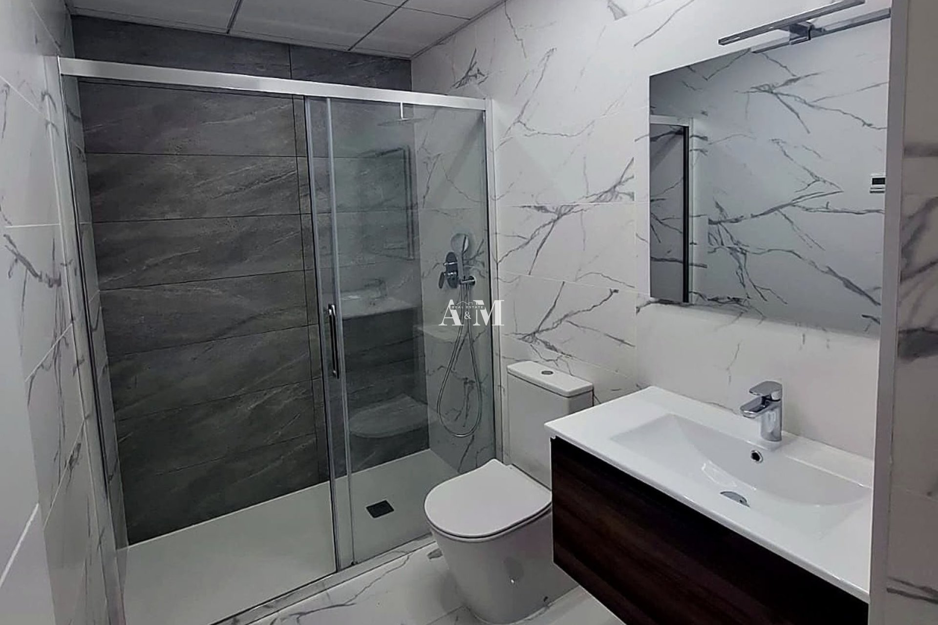 Long Term Rental - Apartment / flat - Torrevieja - Centro
