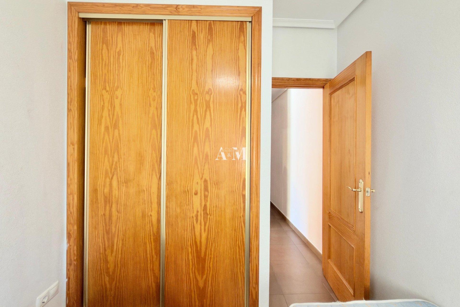 Long Term Rental - Apartment / flat - Torrevieja - Centro