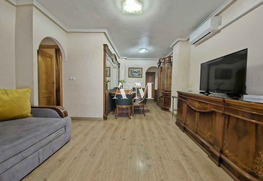 Long Term Rental - Apartment / flat - Torrevieja - Centro