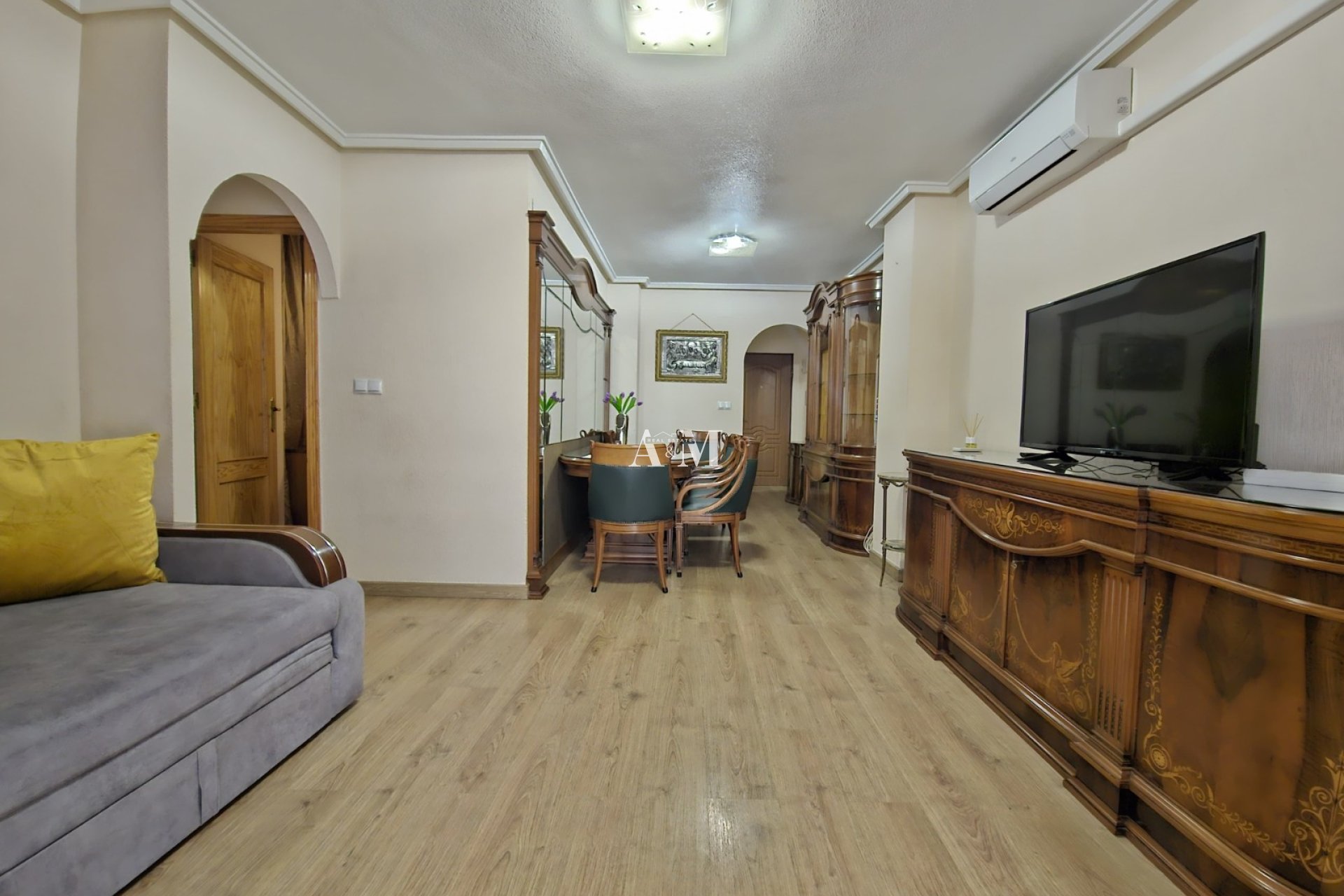 Long Term Rental - Apartment / flat - Torrevieja - Centro