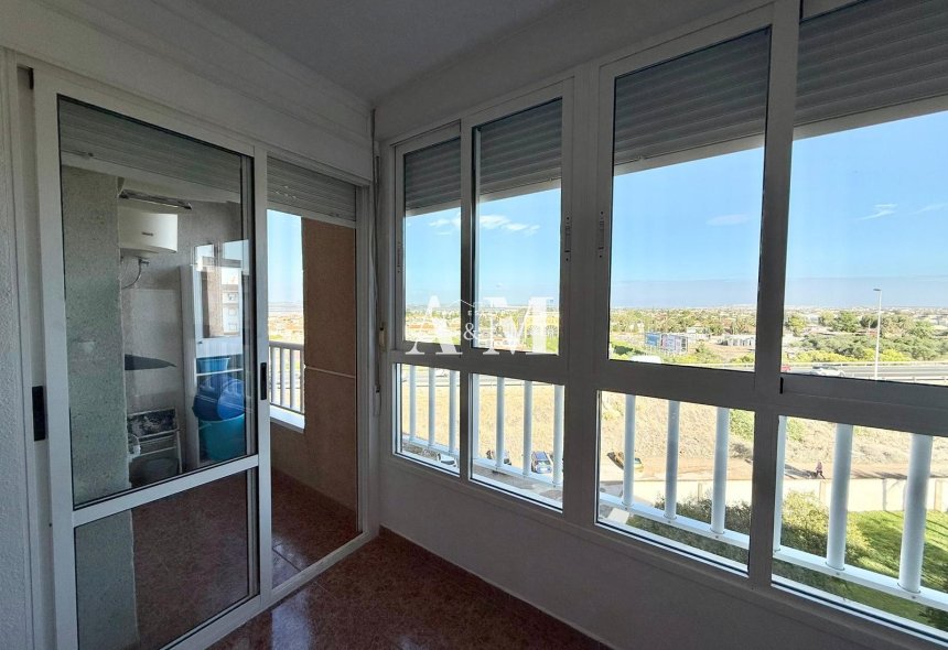 Long Term Rental - Apartment / flat - Torrevieja - Centro