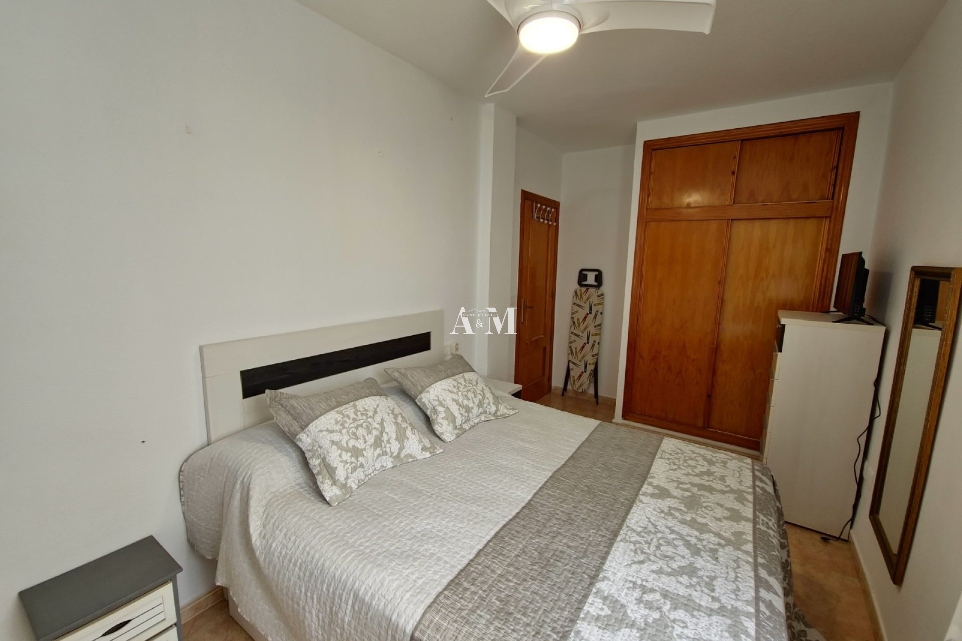 Long Term Rental - Apartment / flat - Torrevieja - Centro