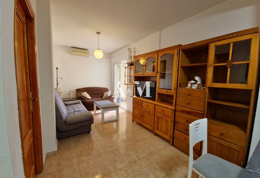 Long Term Rental - Apartment / flat - Torrevieja - Centro