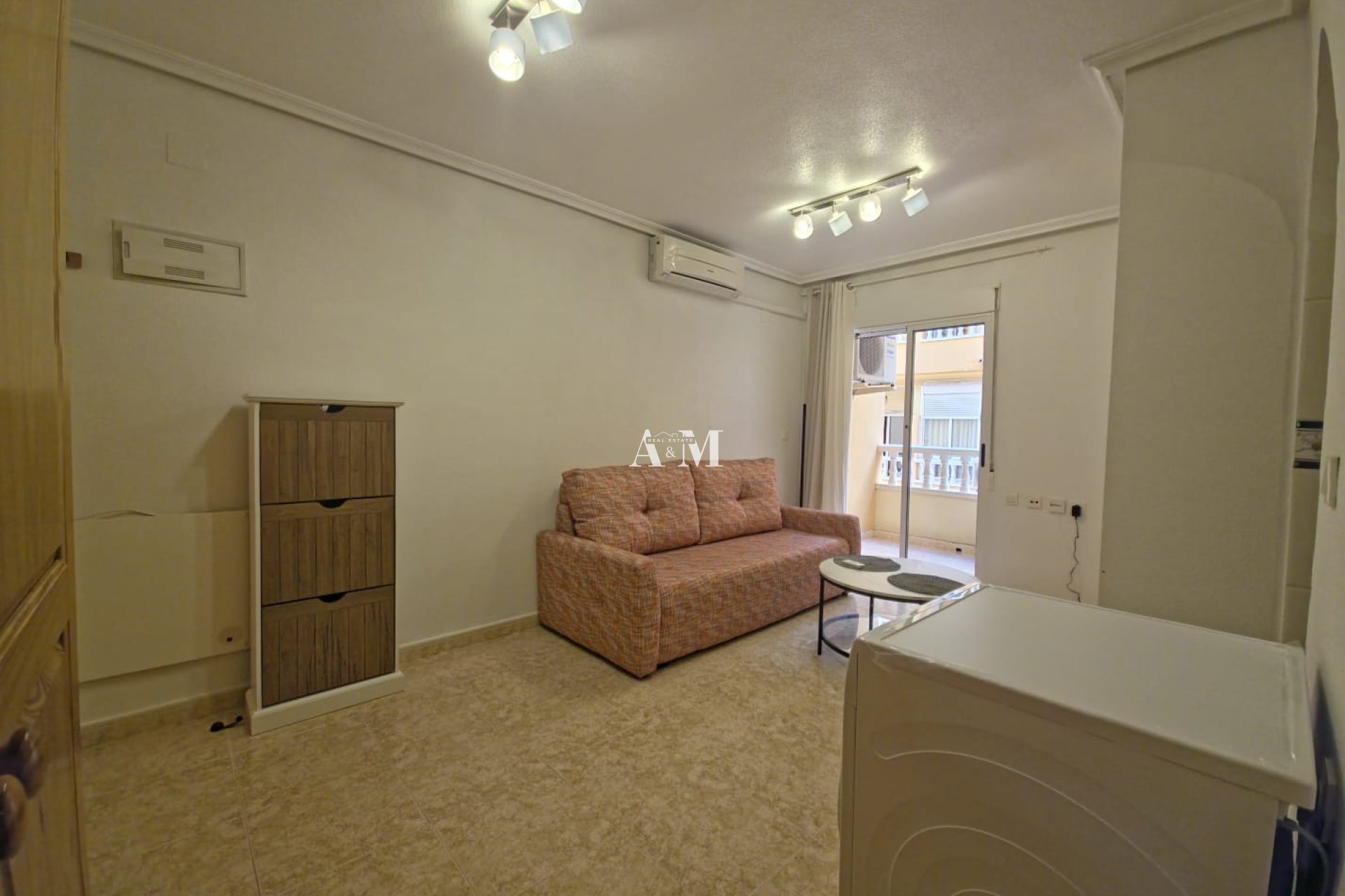 Long Term Rental - Apartment / flat - Torrevieja - Centro