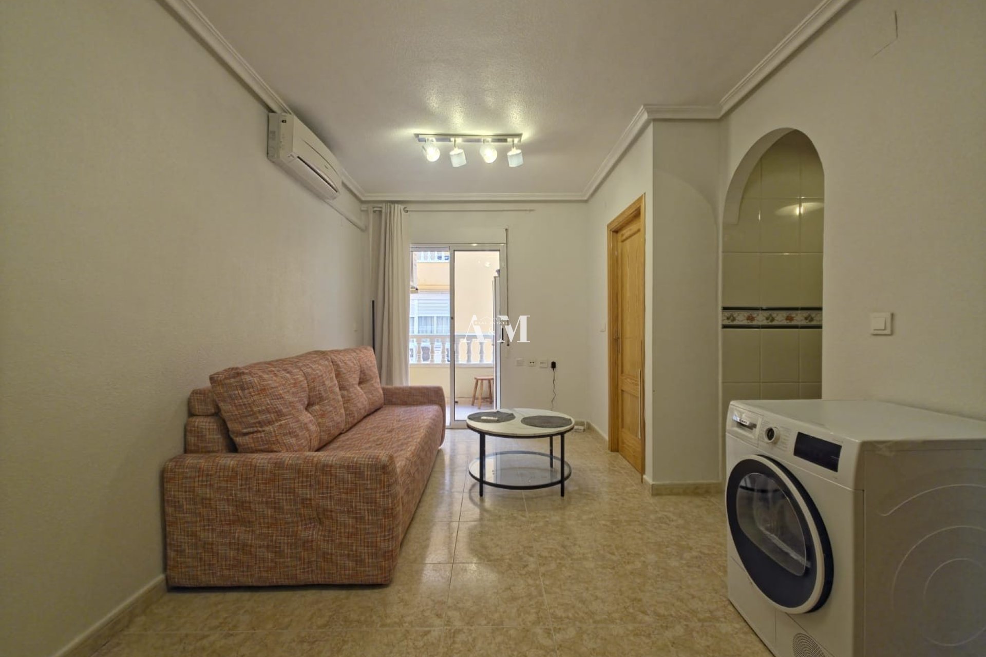 Long Term Rental - Apartment / flat - Torrevieja - Centro