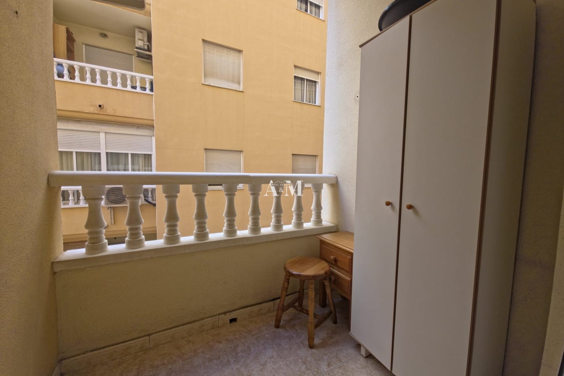 Long Term Rental - Apartment / flat - Torrevieja - Centro