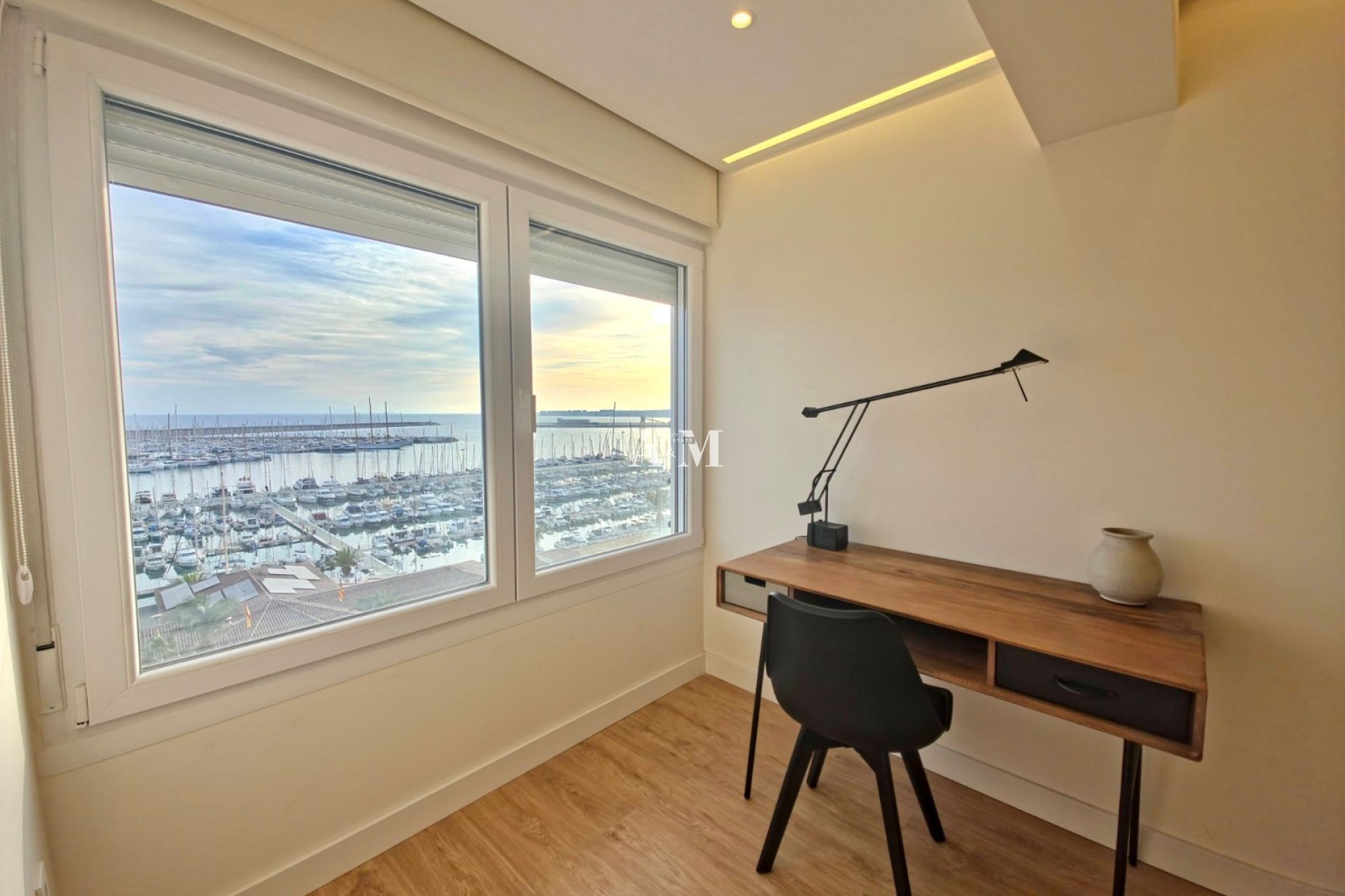 Long Term Rental - Apartment / flat - Torrevieja - Centro