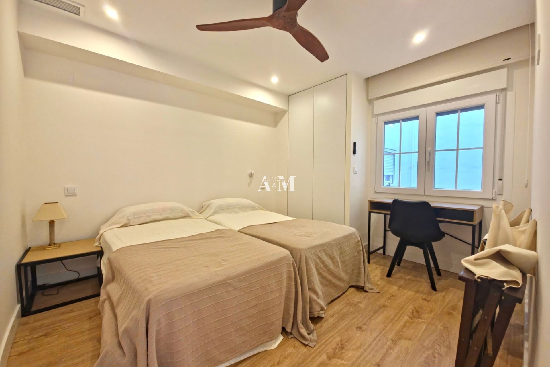 Long Term Rental - Apartment / flat - Torrevieja - Centro