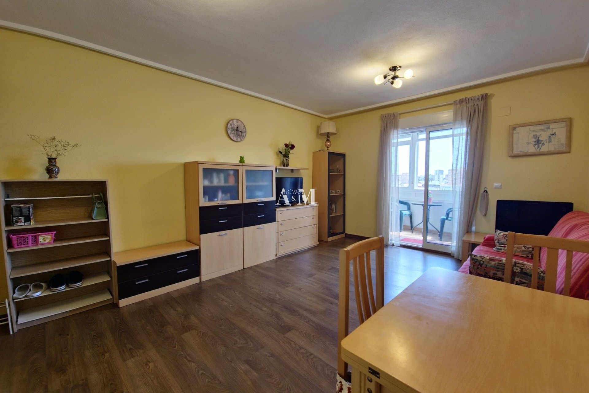 Long Term Rental - Apartment / flat - Torrevieja - Centro