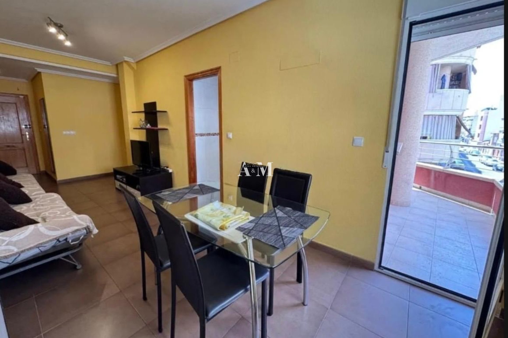 Long Term Rental - Apartment / flat - Torrevieja - Centro