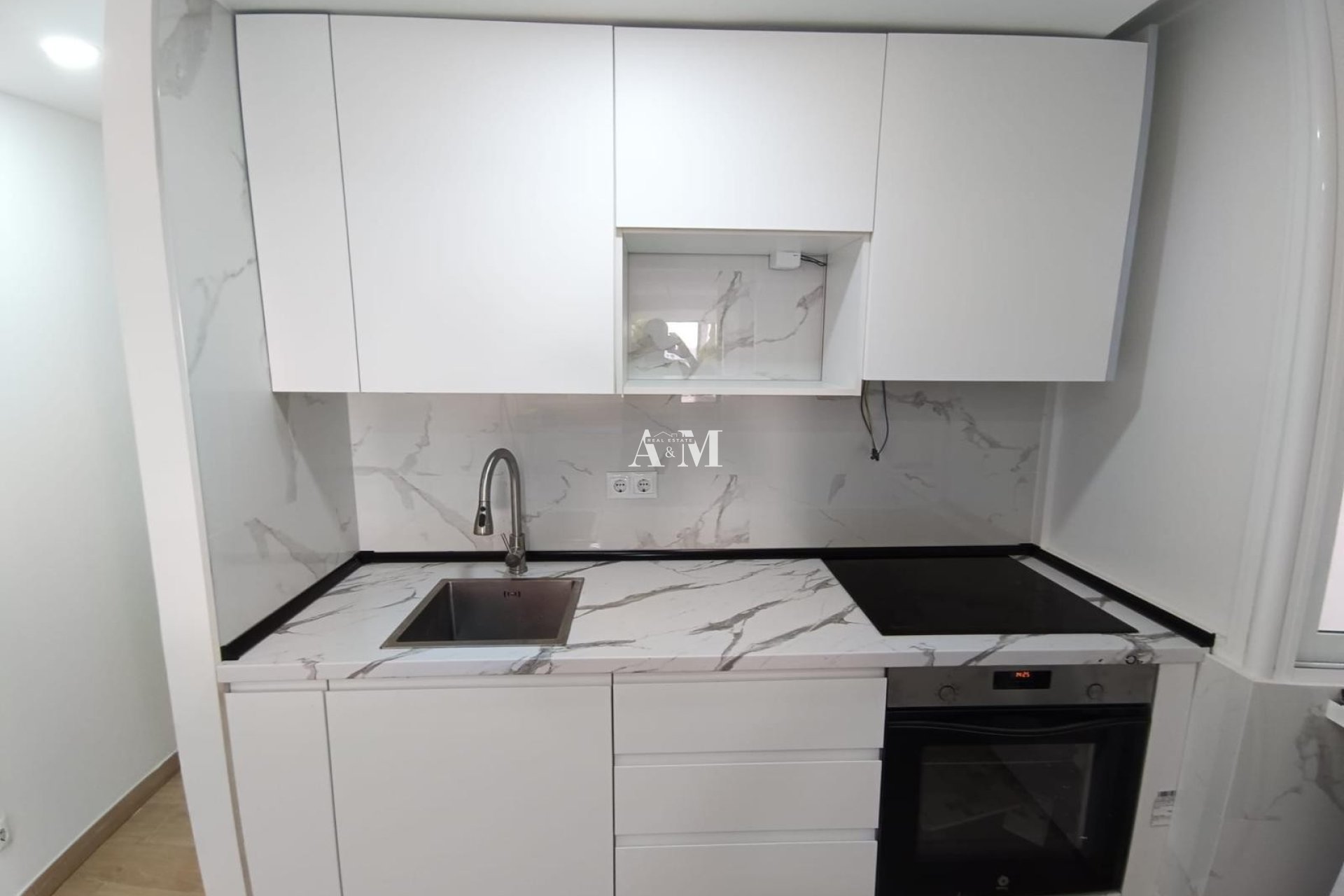 Long Term Rental - Apartment / flat - Torrevieja - Centro