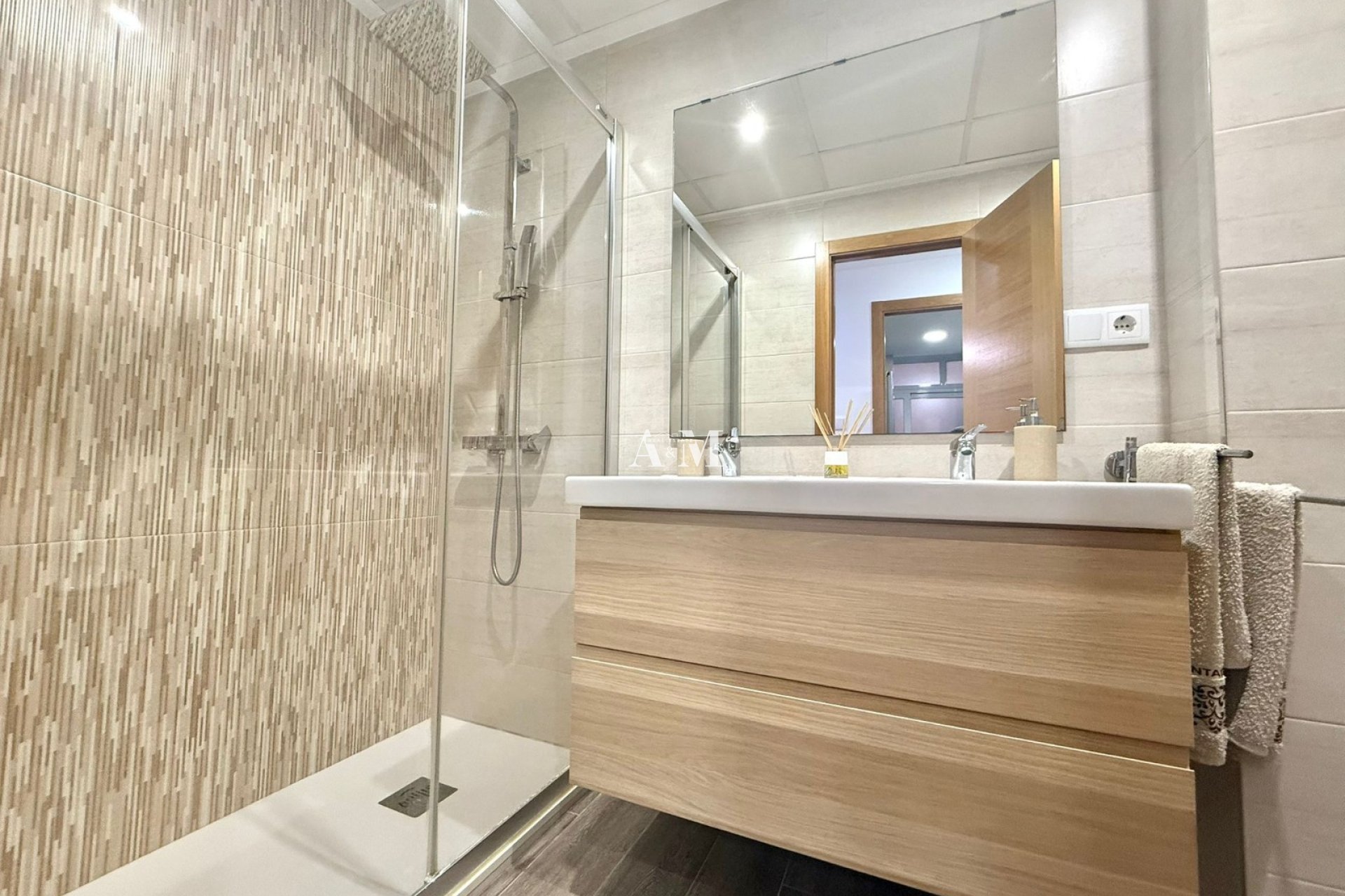 Long Term Rental - Apartment / flat - Torrevieja - Centro