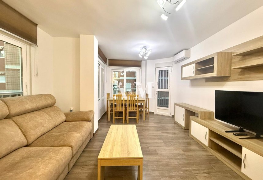 Long Term Rental - Apartment / flat - Torrevieja - Centro