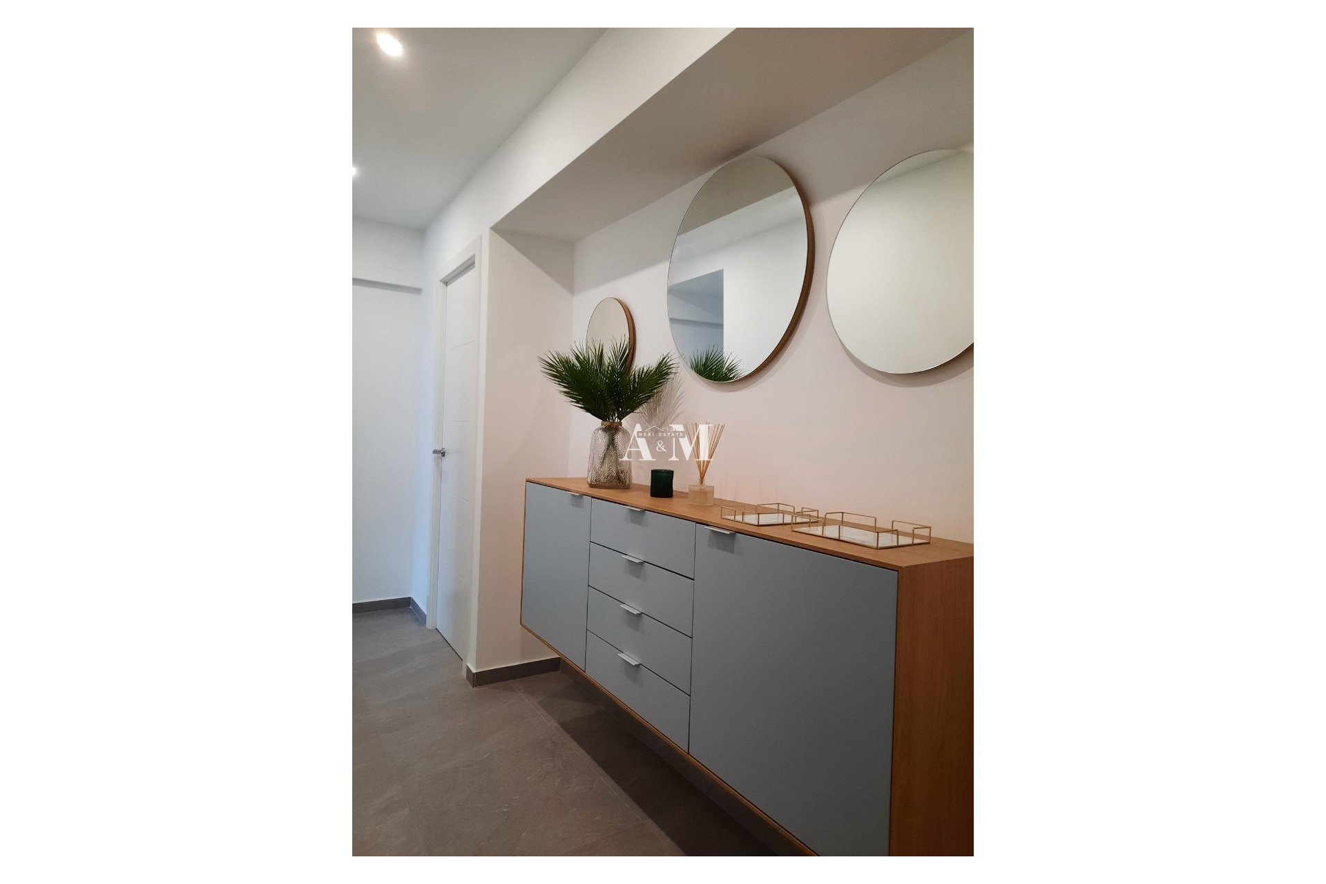 Long Term Rental - Apartment / flat - Torrevieja - Centro