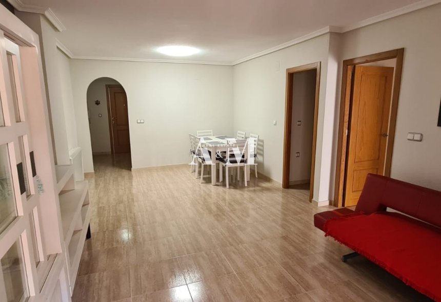 Long Term Rental - Apartment / flat - Torrevieja - Centro