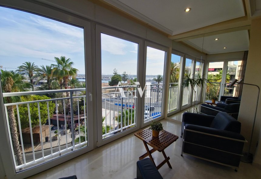 Long Term Rental - Apartment / flat - Torrevieja - Centro