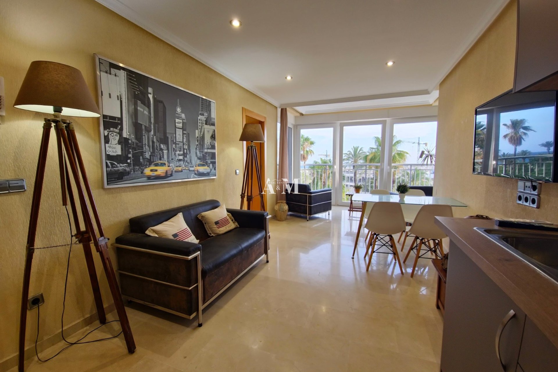 Long Term Rental - Apartment / flat - Torrevieja - Centro