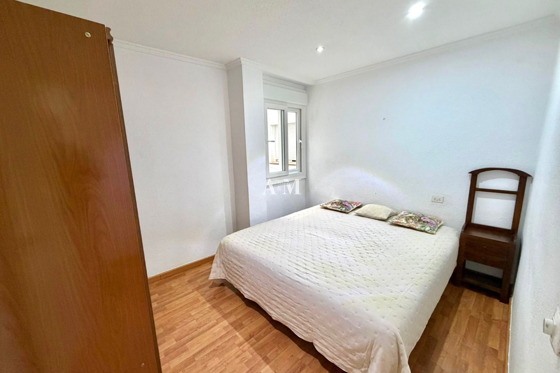 Long Term Rental - Apartment / flat - Torrevieja - Centro