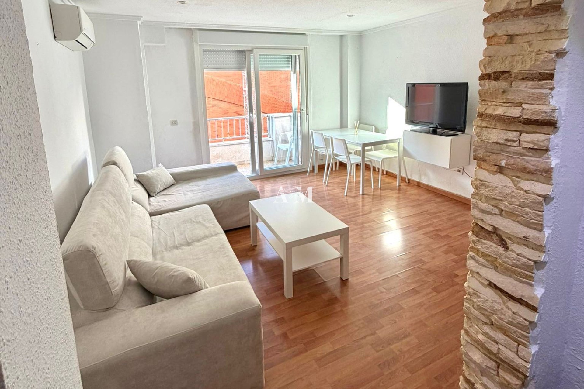 Long Term Rental - Apartment / flat - Torrevieja - Centro