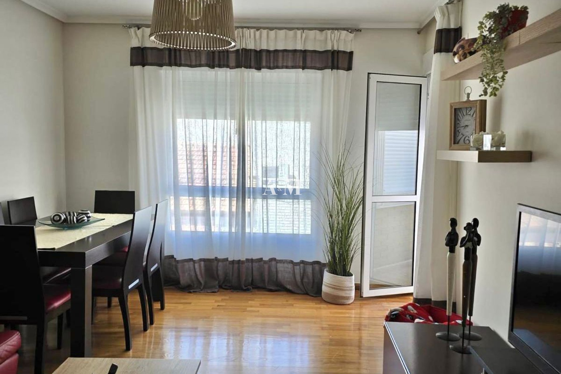 Long Term Rental - Apartment / flat - Torrevieja - Centro