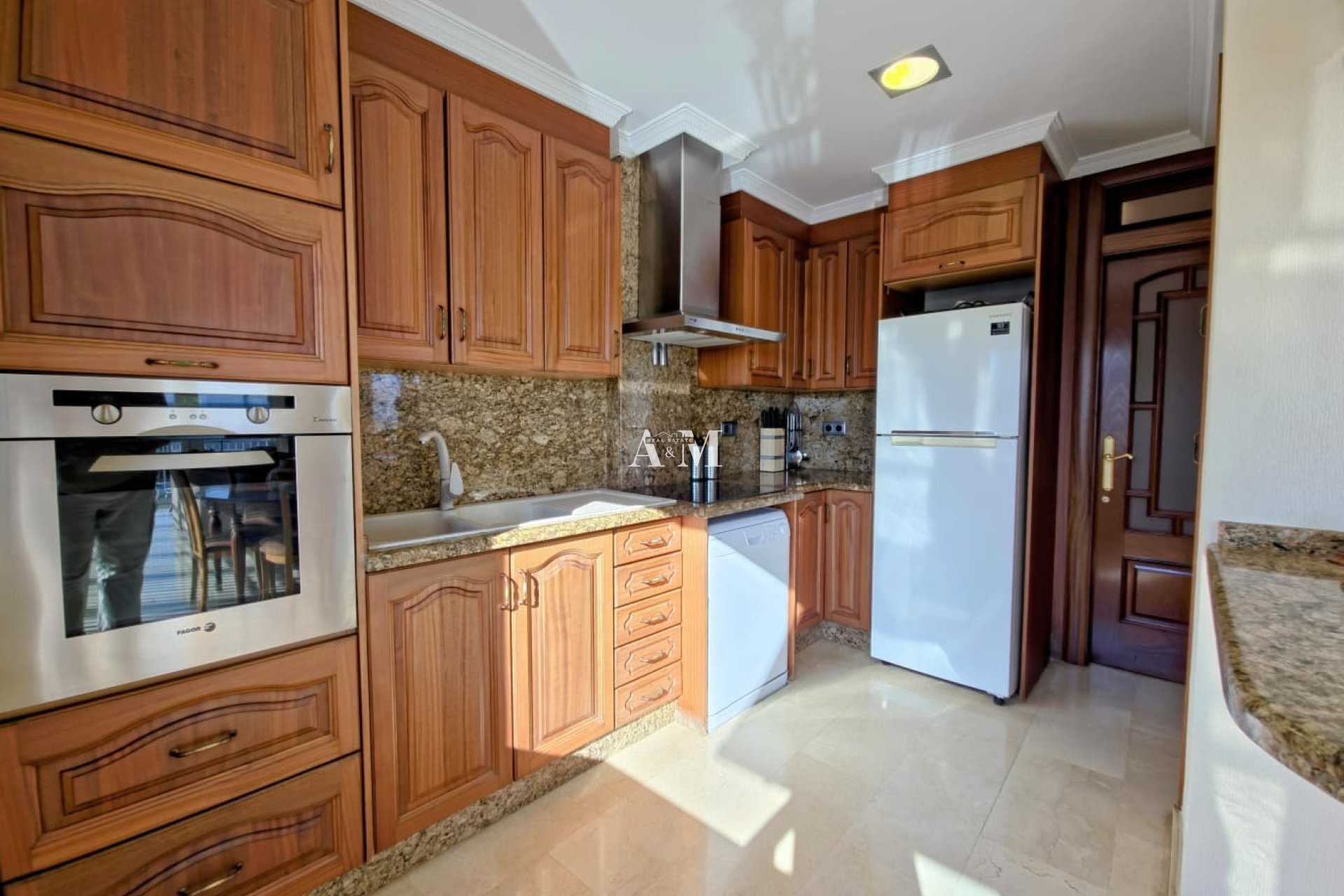 Long Term Rental - Apartment / flat - Torrevieja - Centro