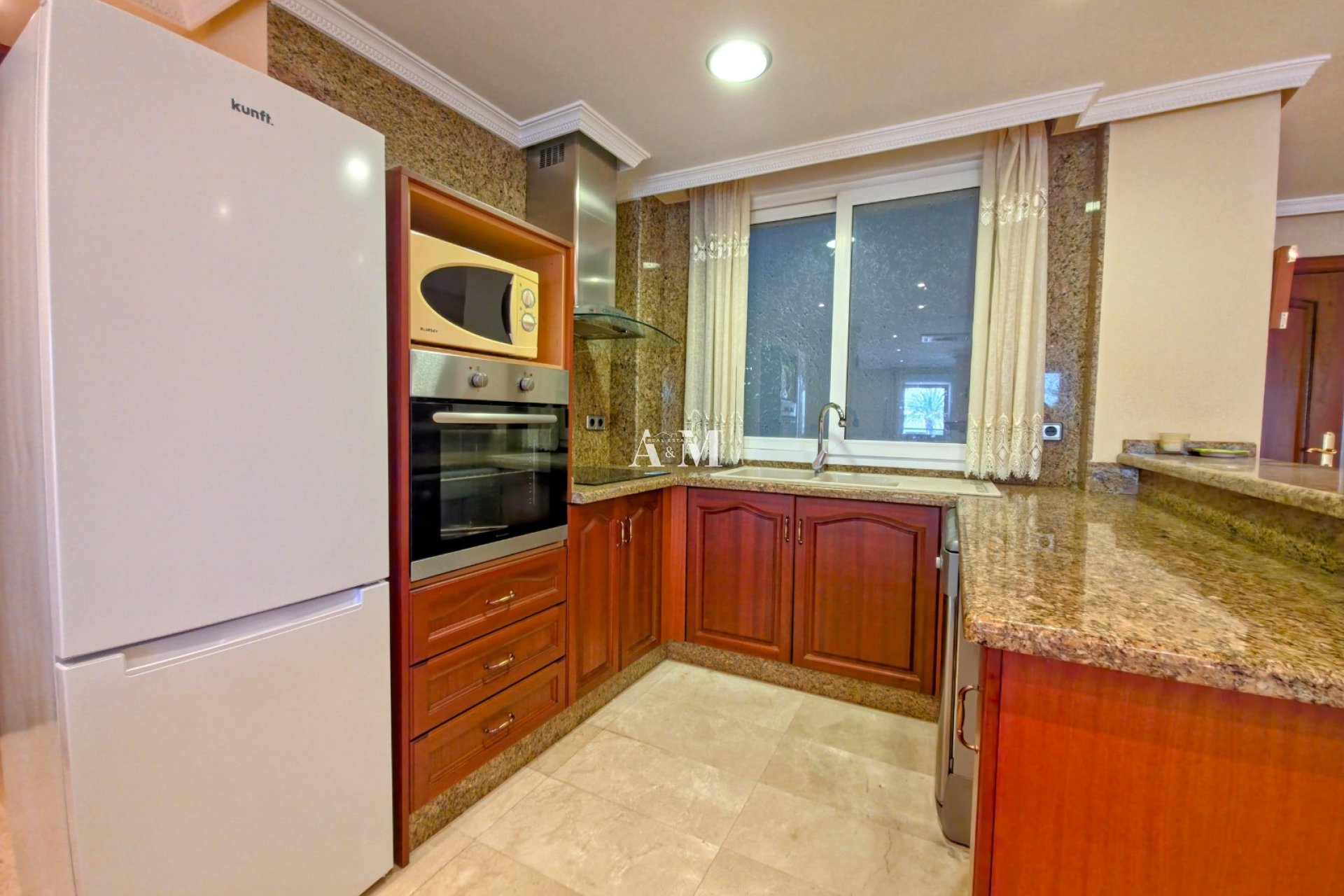 Long Term Rental - Apartment / flat - Torrevieja - Centro