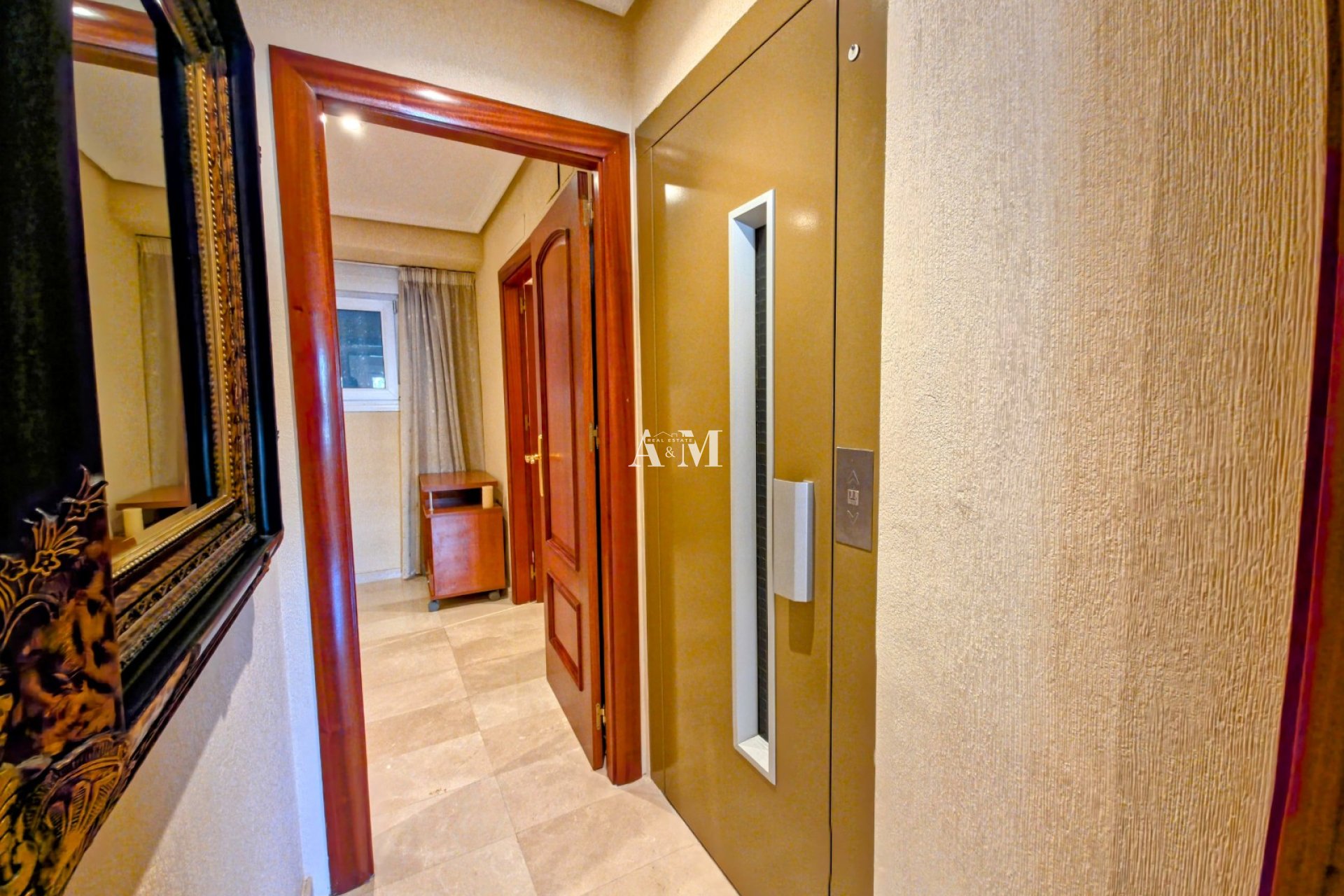 Long Term Rental - Apartment / flat - Torrevieja - Centro