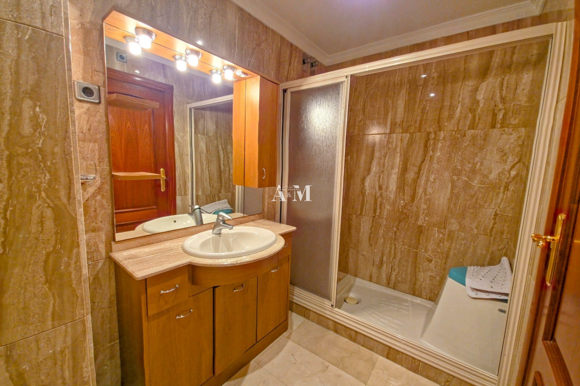 Long Term Rental - Apartment / flat - Torrevieja - Centro
