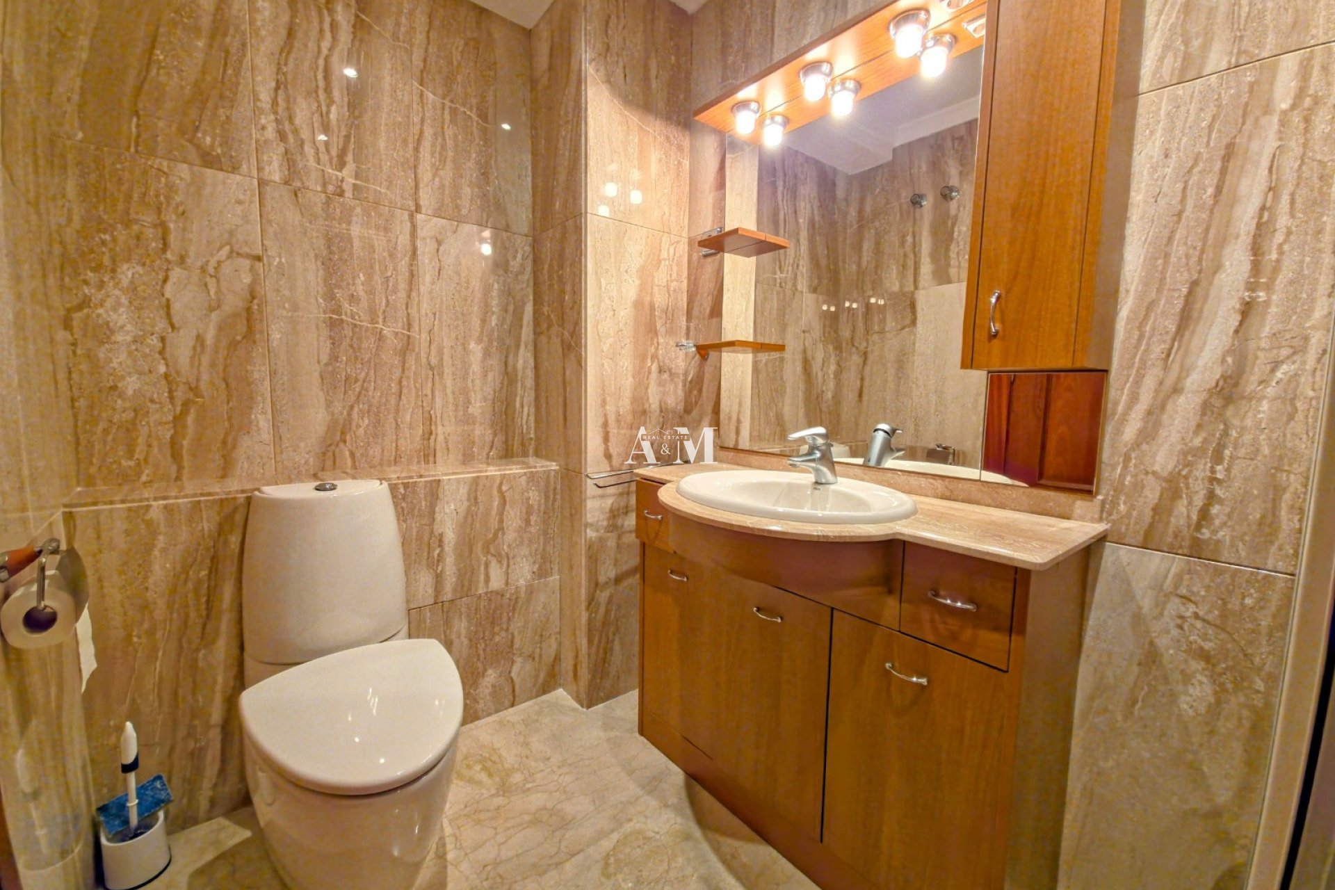 Long Term Rental - Apartment / flat - Torrevieja - Centro