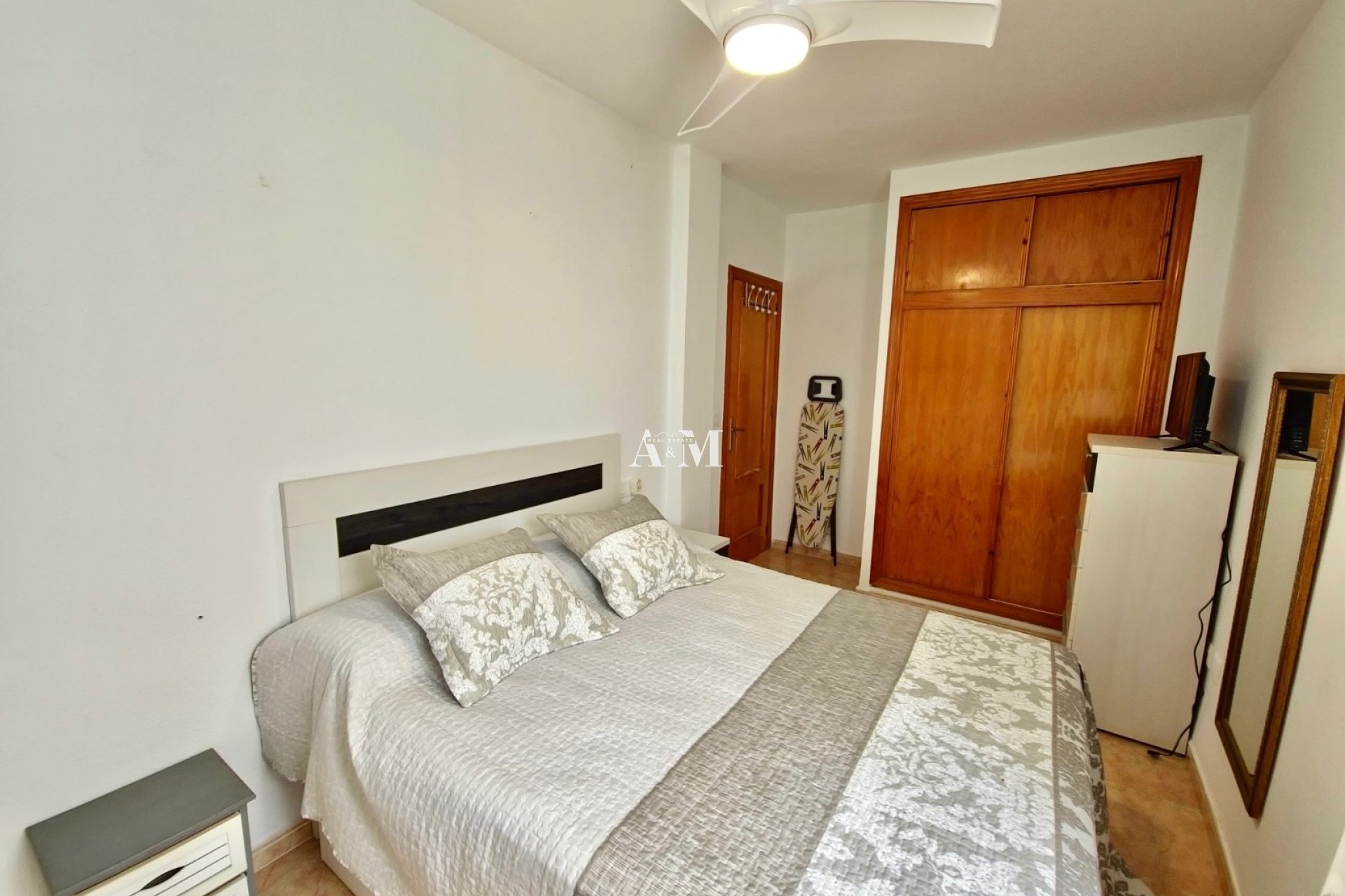 Long Term Rental - Apartment / flat - Torrevieja - Centro