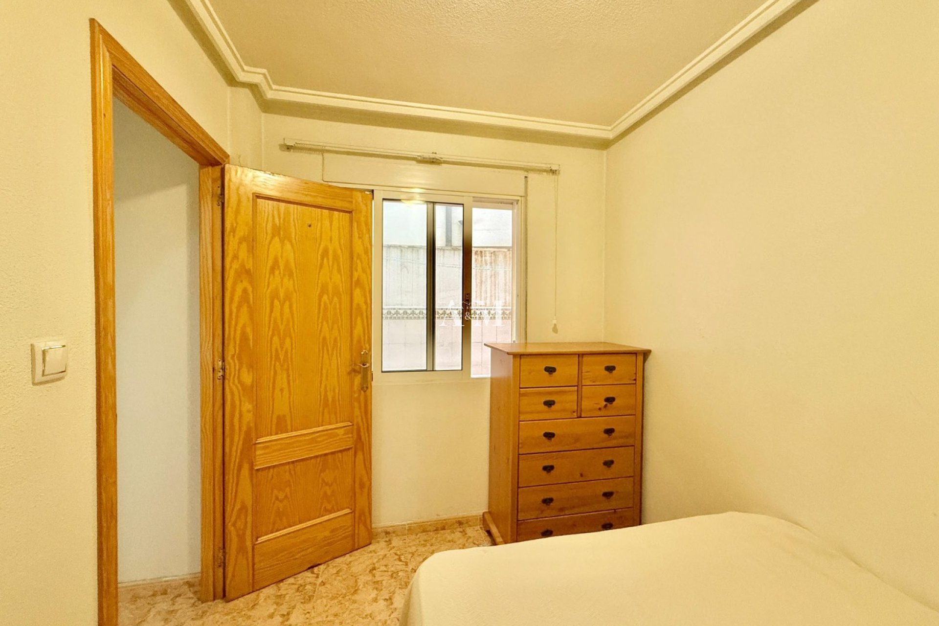 Long Term Rental - Apartment / flat - Torrevieja - Centro