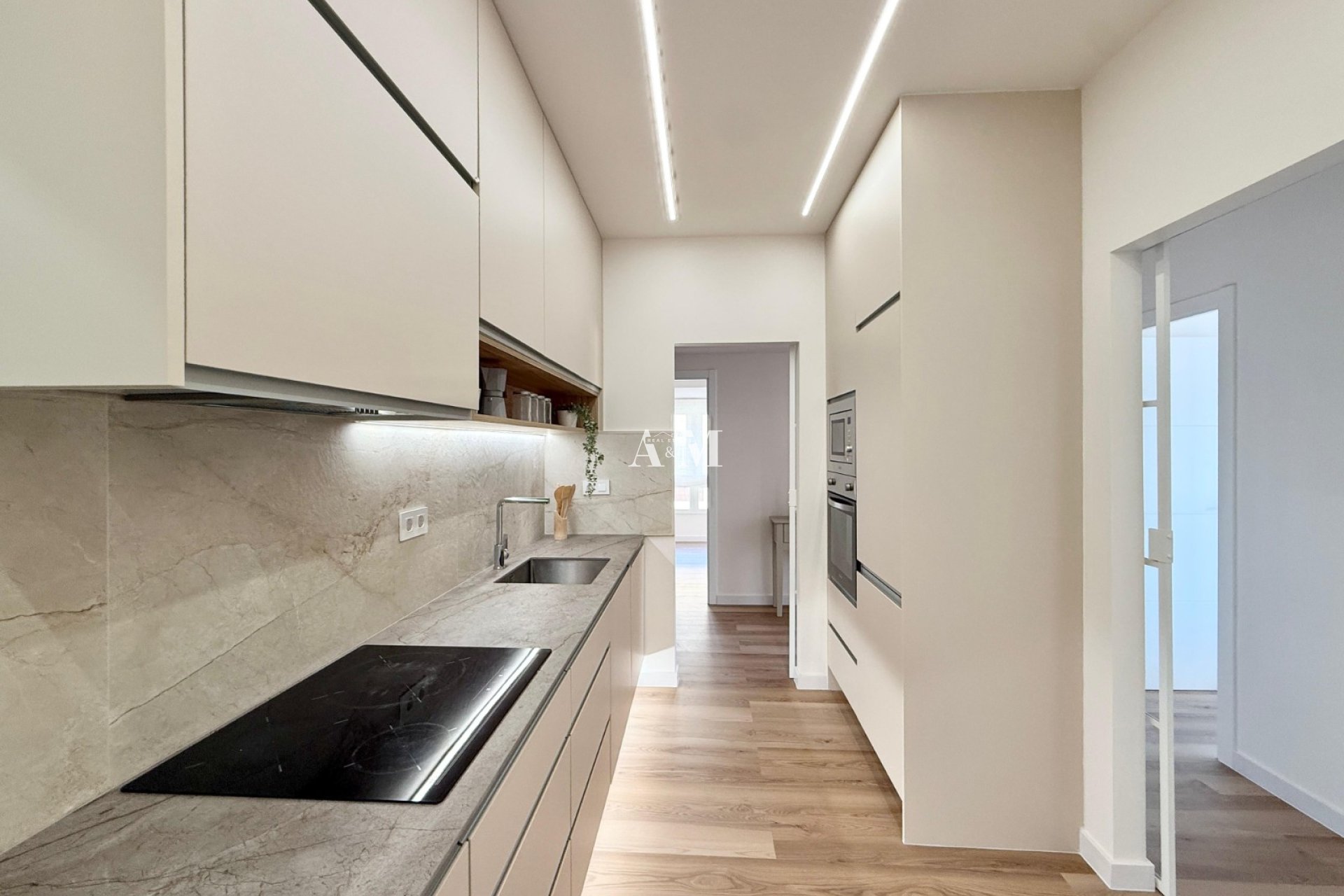 Long Term Rental - Apartment / flat - Torrevieja - Centro