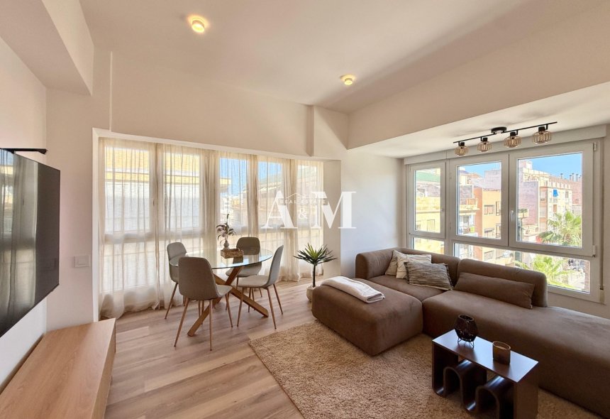 Long Term Rental - Apartment / flat - Torrevieja - Centro