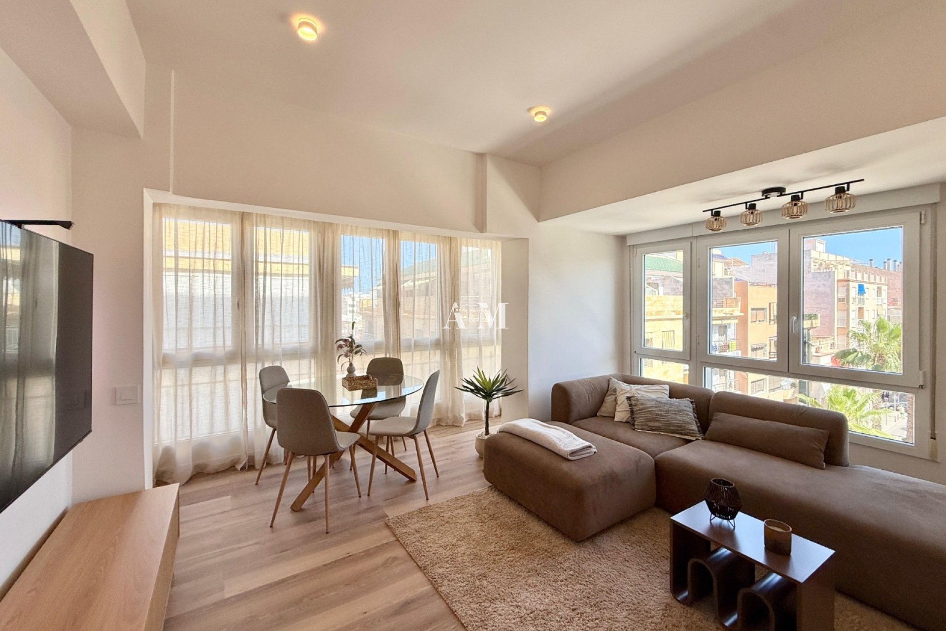 Long Term Rental - Apartment / flat - Torrevieja - Centro
