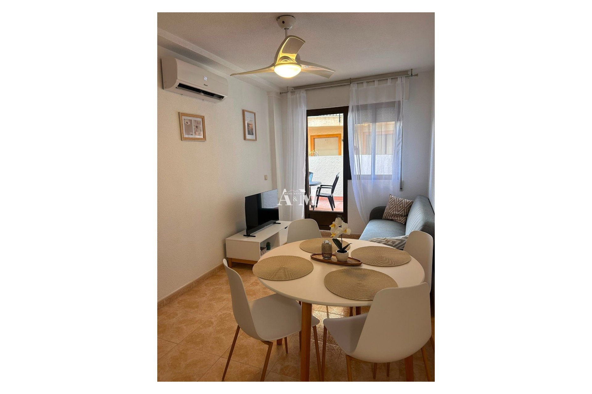 Long Term Rental - Apartment / flat - Torrevieja - El Acequión - Los Náufragos