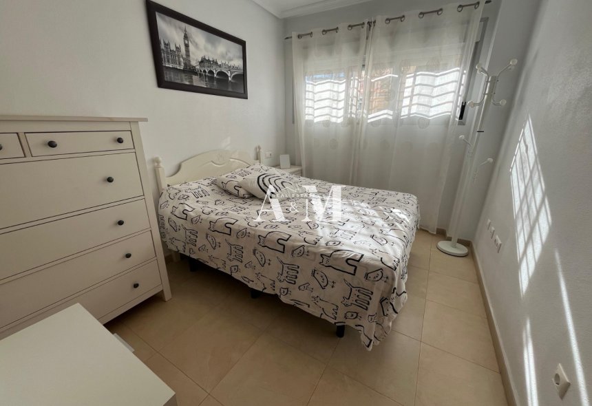 Long Term Rental - Apartment / flat - Torrevieja - La Veleta