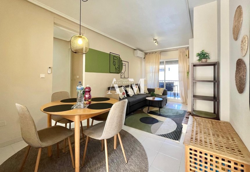 Long Term Rental - Apartment / flat - Torrevieja - Playa de los Locos
