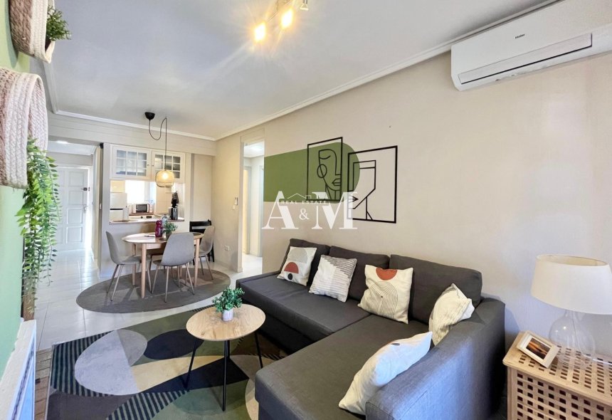 Long Term Rental - Apartment / flat - Torrevieja - Playa de los Locos