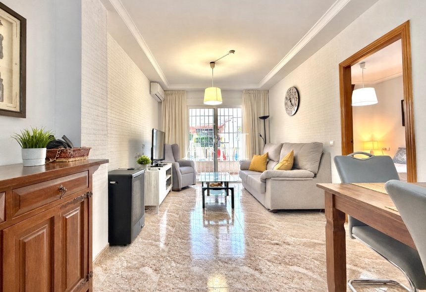 Long Term Rental - Apartment / flat - Torrevieja - Playa de los Locos