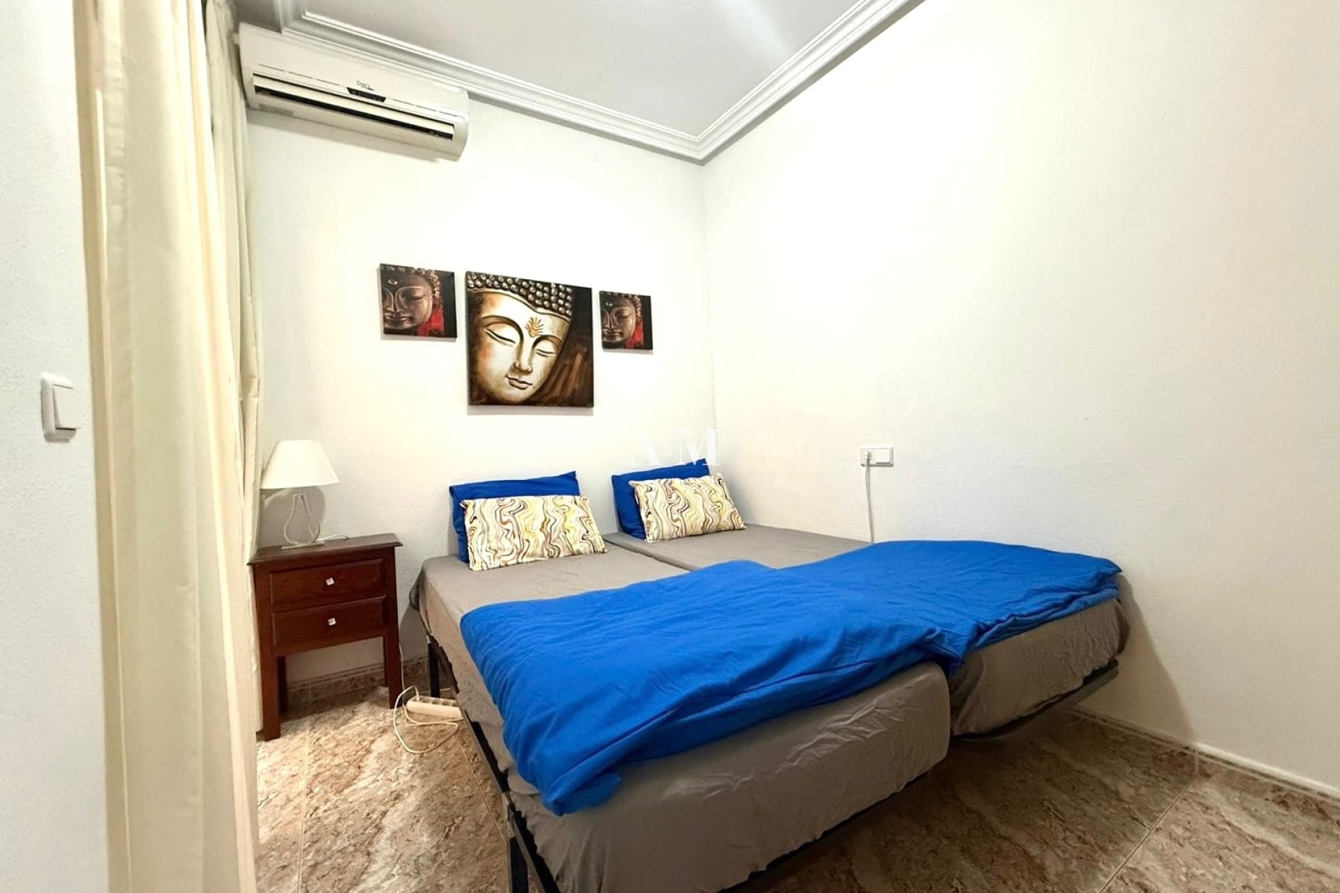 Long Term Rental - Apartment / flat - Torrevieja - Playa de los Locos