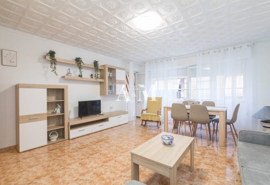 Long Term Rental - Apartment / flat - Torrevieja - Playa de los Locos